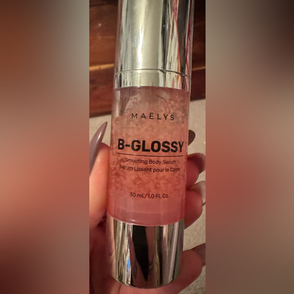 Maelys B-Glossy Smoothing Body Serum
